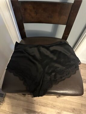 Women's Black Lace-Trim High-Waist Briefs L